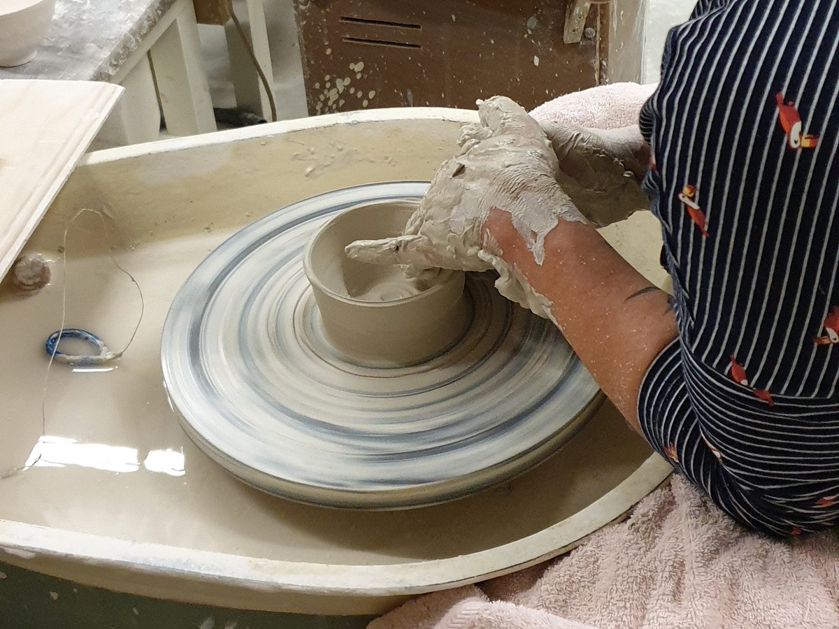 pottery classes near me Beginner pottery Wheel throwing pottery classes near me Beginner pottery Wheel throwing