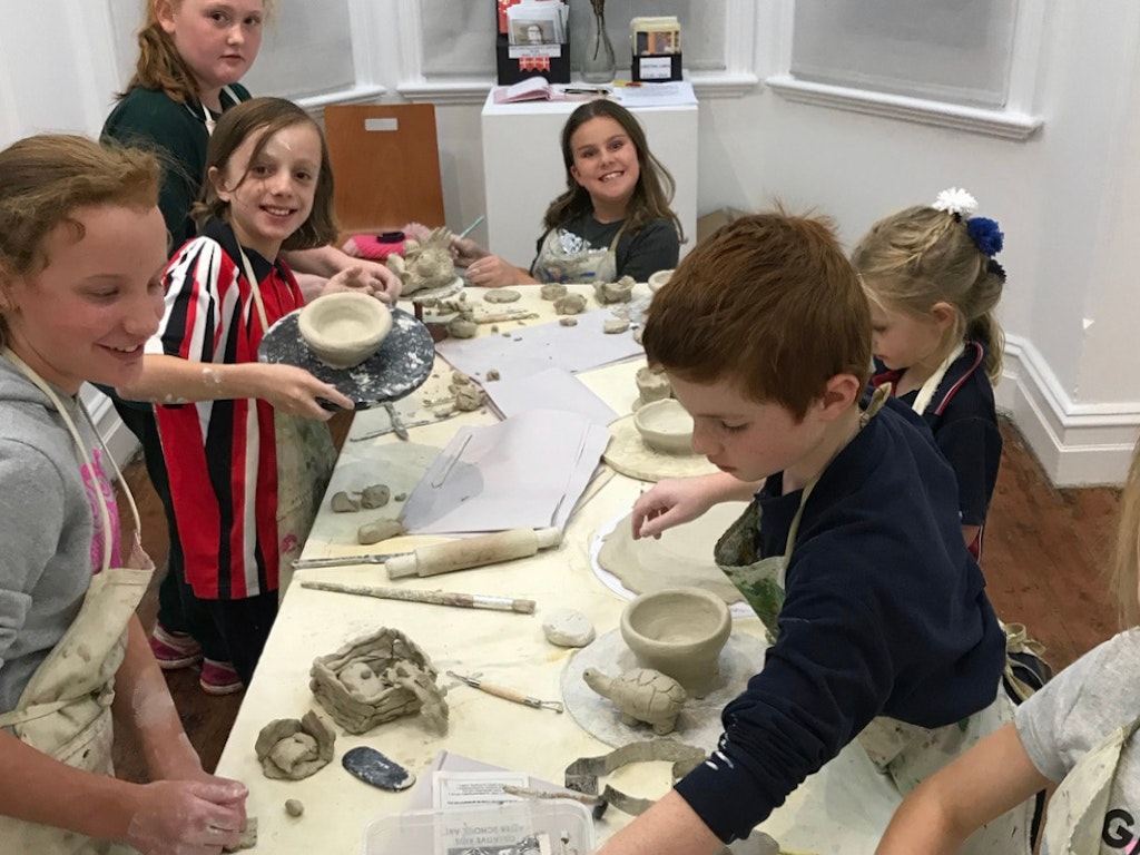 School Holiday Art - Pottery