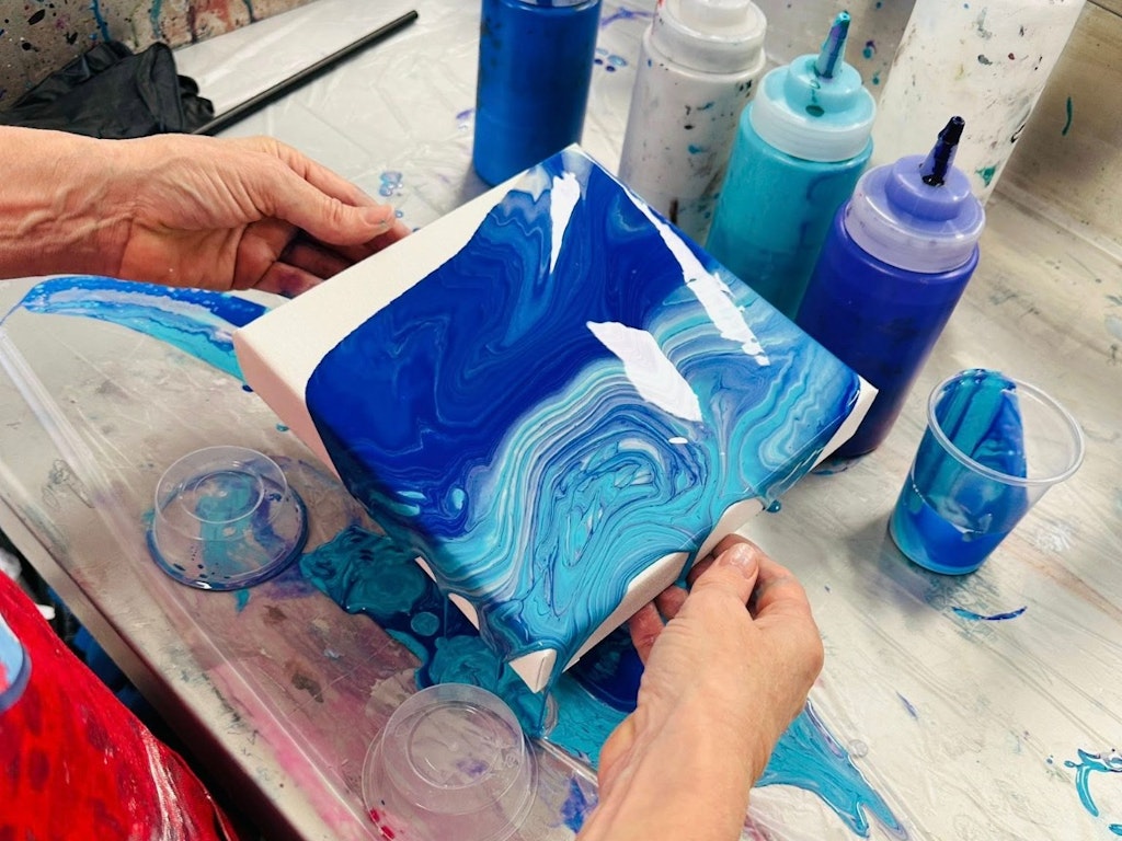 Acrylic Flow Art Class